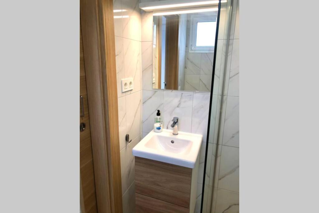 Modern & Spacious Studio Isla, Puerto Del Carmen Tías Eksteriør billede